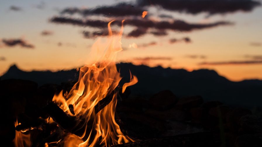 Blurry image of fire burning HD Wallpaper