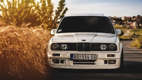 BMW 325 White HD Wallpaper