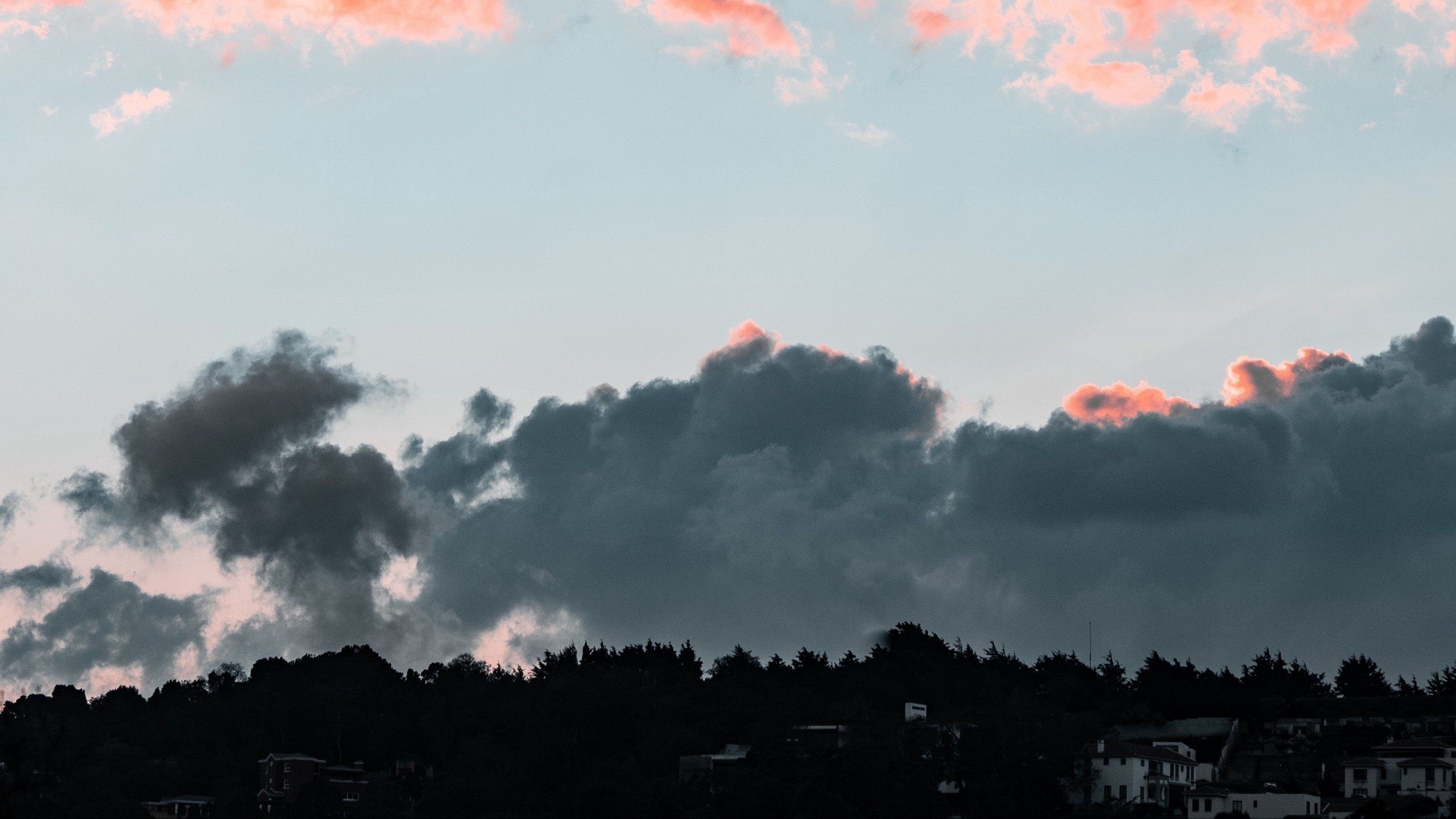 Cloudy evening HD Wallpaper
