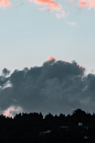 Cloudy evening HD Wallpaper