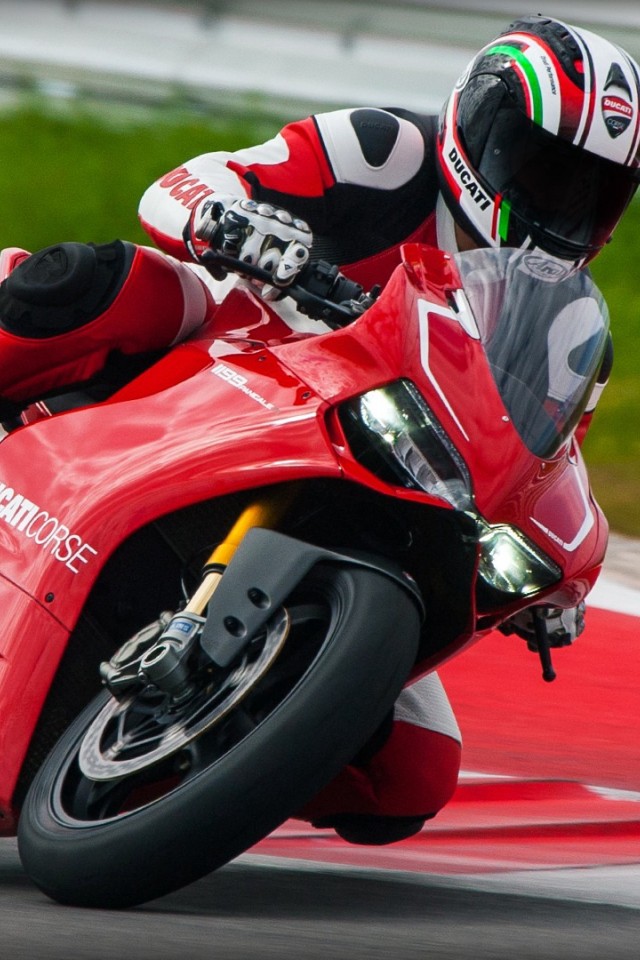 Ducati Panigale R HD Wallpaper
