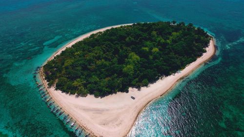 Tropic island in Philippines HD Wallpaper