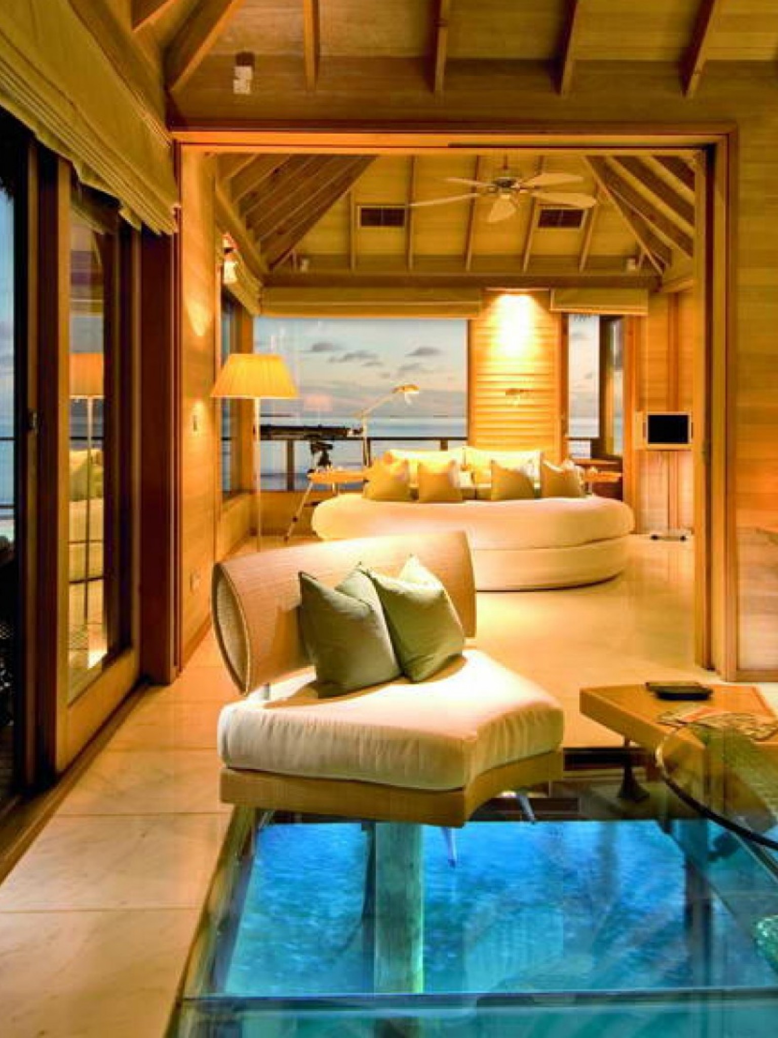 Maldives hotel room HD Wallpaper Retina iPad - HD Wallpaper 