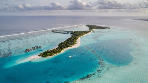 Aerial view of Maldives HD Wallpaper