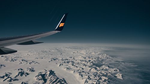 Aircraft wing HD Wallpaper