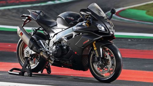 Aprilia RSV4 1100 HD Wallpaper