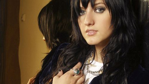 Ashlee Simpson sexy HD Wallpaper