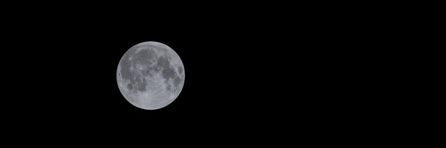 Black & White image of full moon HD Wallpaper