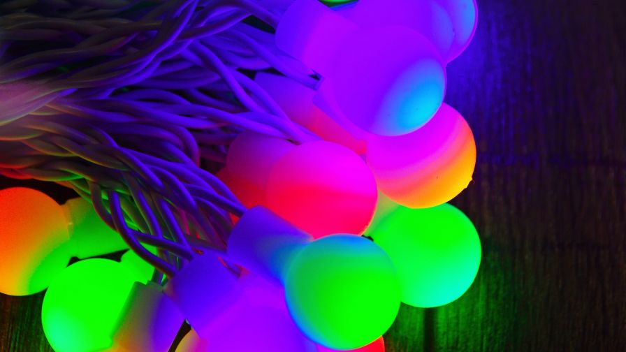 Colorful light bulbs HD Wallpaper