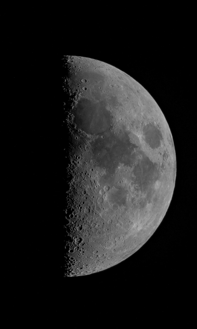 Dark side of the moon HD Wallpaper