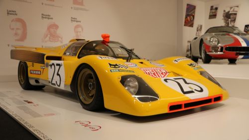 Ferrari 512LM HD Wallpaper