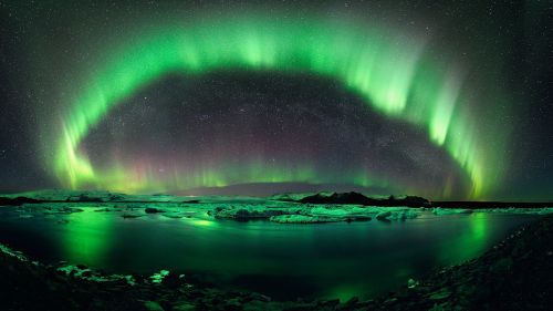 Free Download Green Aurora Borealis Wallpaper for Desktop and Mobiles