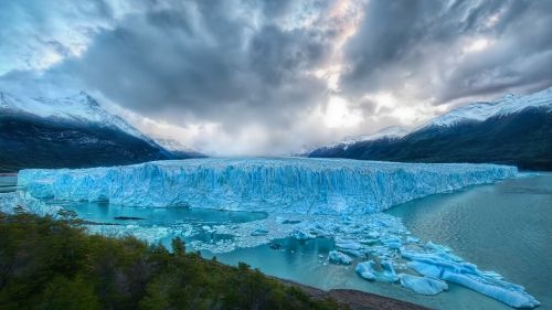 Glacier In The Mountains HD Wallpaper