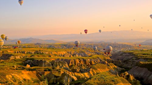 Hot Air Balloon Wallpaper for Desktop and Mobiles