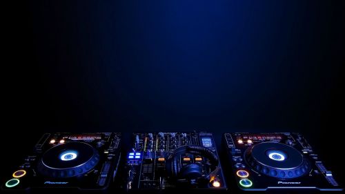 House music DJ decks HD Wallpaper