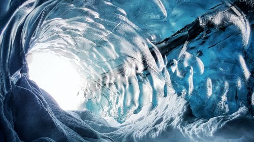 Iceland's ice cave HD Wallpaper