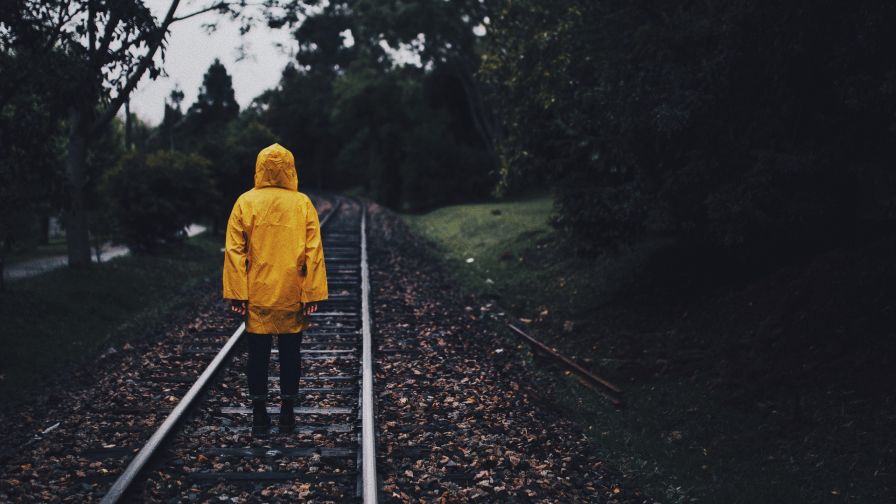 Man walking on the rain HD Wallpaper