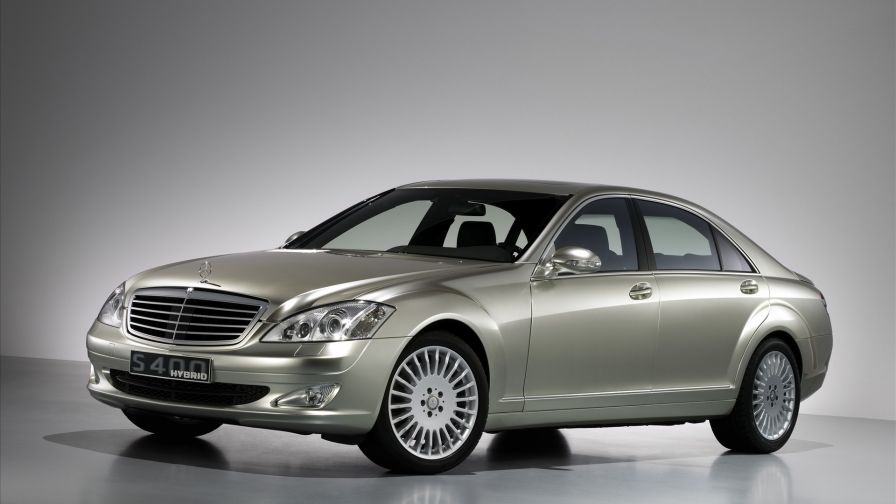 Mercedes S400 Bluetec Hybrid HD Wallpaper