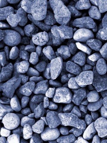 Monochrome pebbles HD Wallpaper