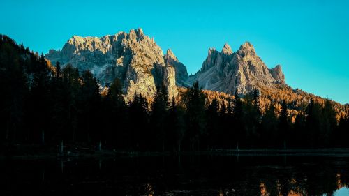 Mountain shadow reflection HD Wallpaper