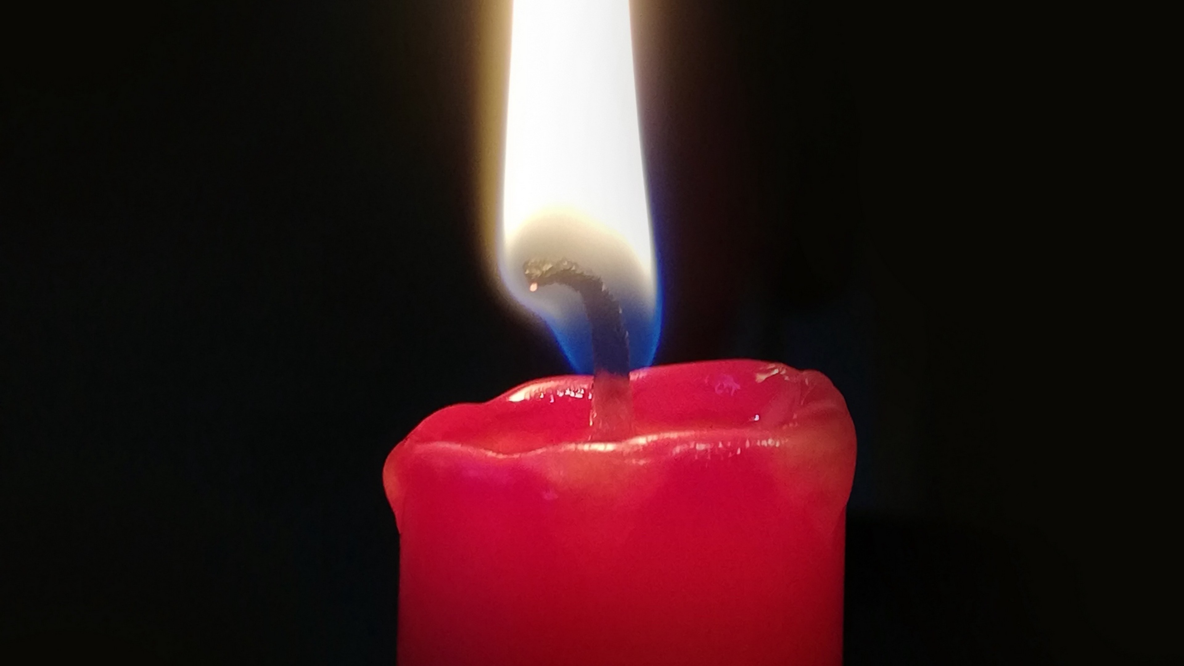 Red candle HD Wallpaper