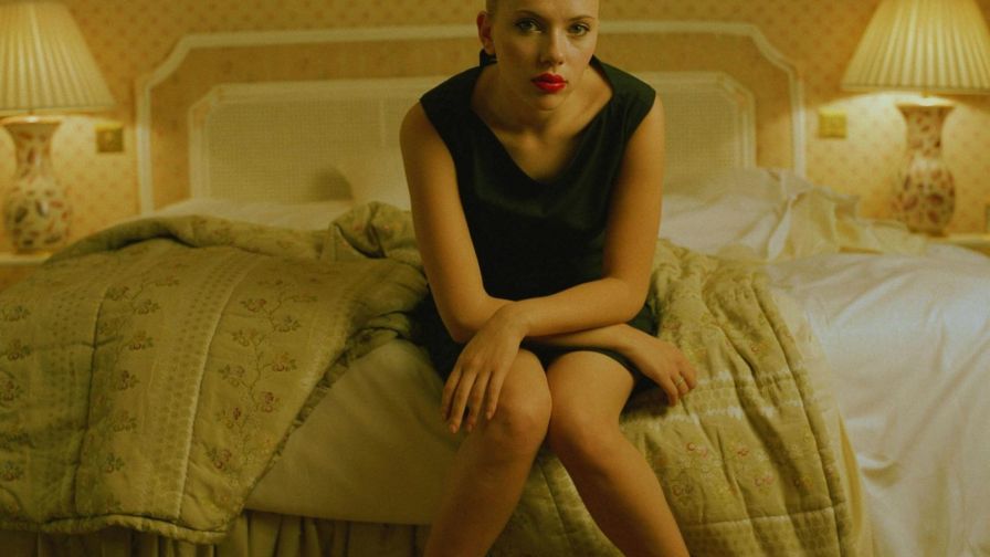 Scarlett Johansson In Bed HD Wallpaper