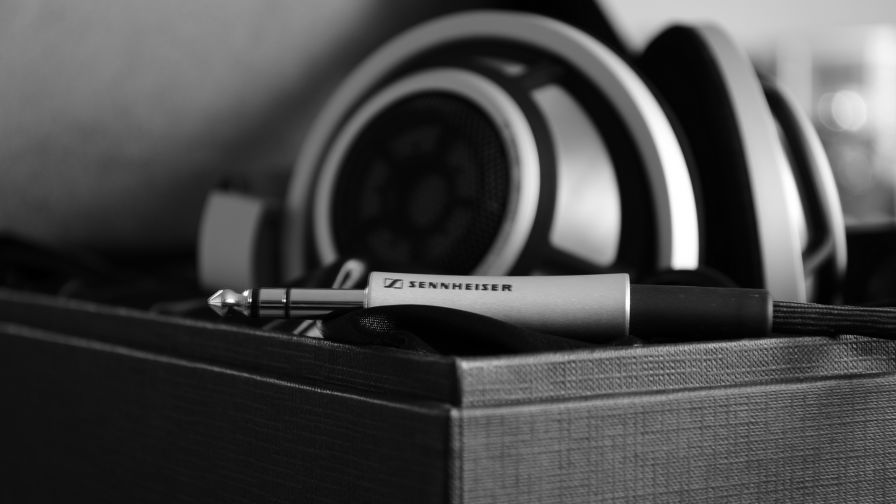 Sennheiser Headphones HD Wallpaper