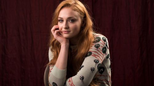 Sophie Turner HD Wallpaper