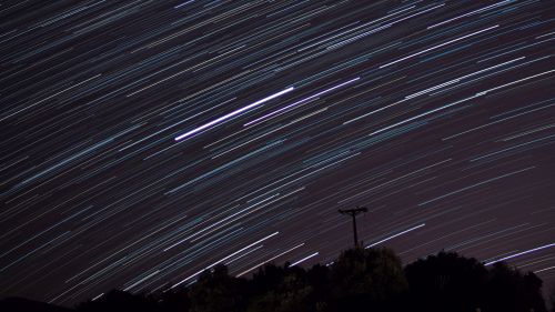 Star trails over the night HD Wallpaper