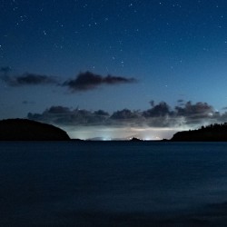 Starry sky over the island HD Wallpaper