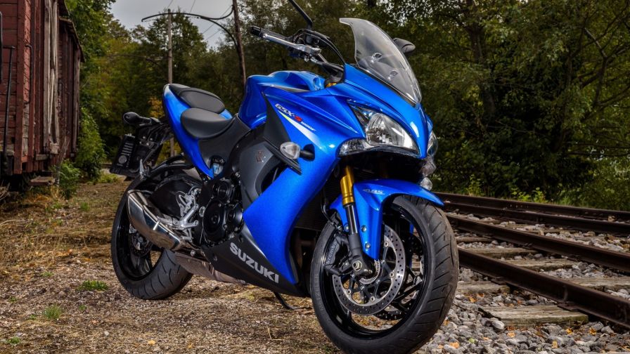 Suzuki GSX-S 1000F HD Wallpaper