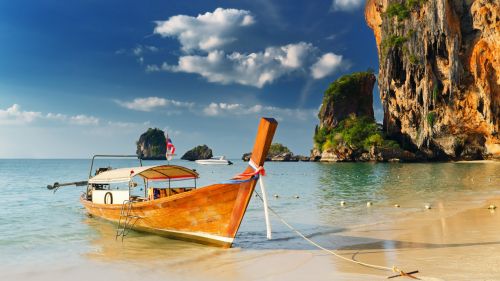 Thailand's Most Charming Seaside Resort Town HD Wallpaper