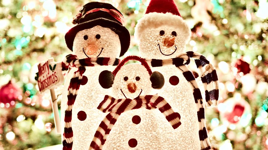 Three White Snowman Decorations HD Wallpaper