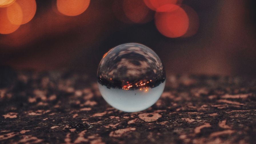 Transparent crystal ball reflection HD Wallpaper