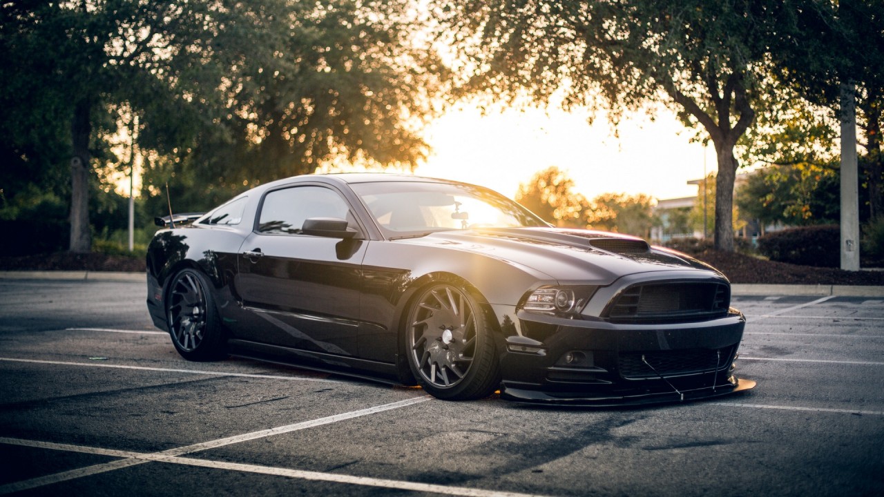 Tuned Ford Mustang HD Wallpaper