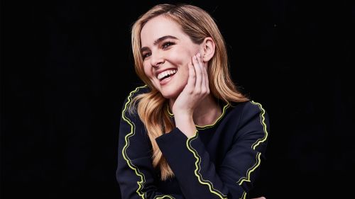 Zoey Deutch Hd Wallpaper for Desktop and Mobiles